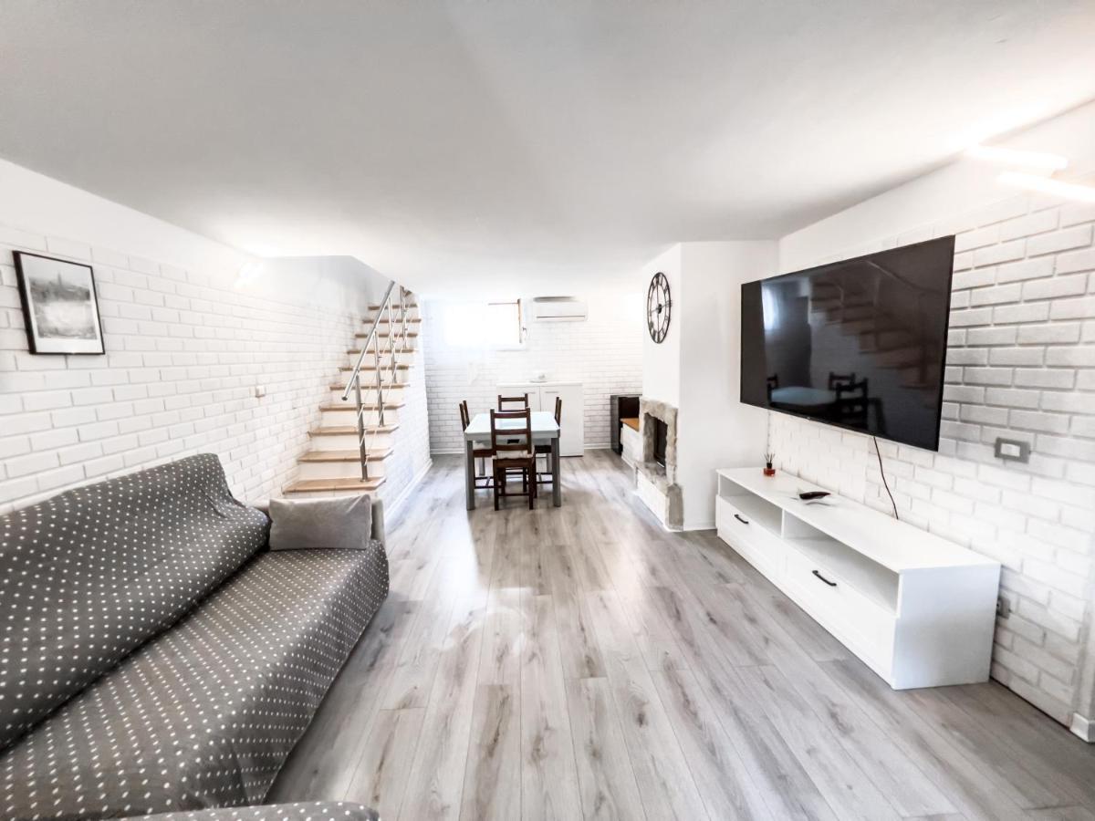 Casa In Campagna Toscana - Privacy - Free Fast Wifi - Free Netflix - Free Parking SantʼAntonio エクステリア 写真